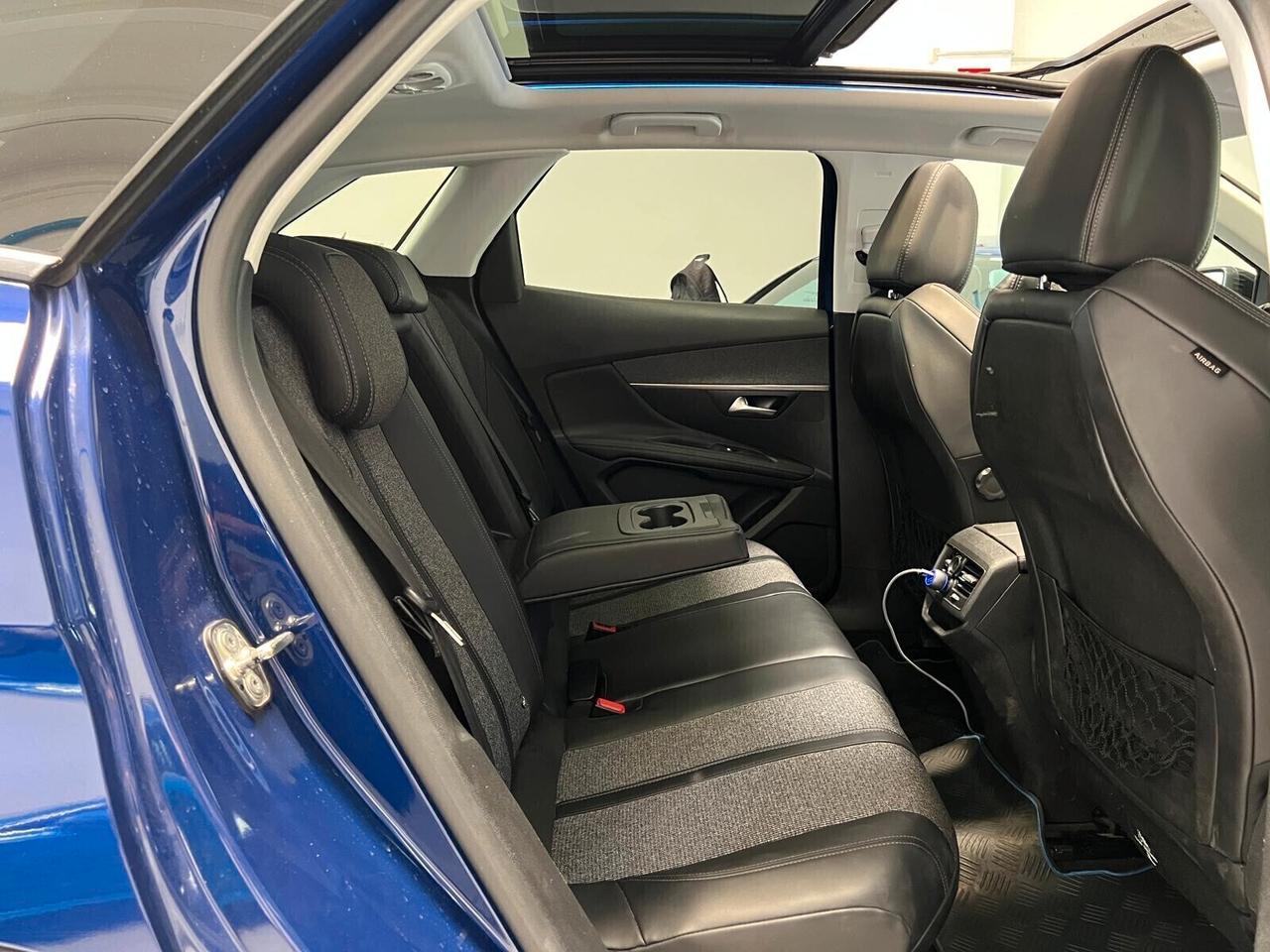 Peugeot 3008 PEUGETO CAMBIO AUTOMATICO NEOPATENTATI 1.5 TDI