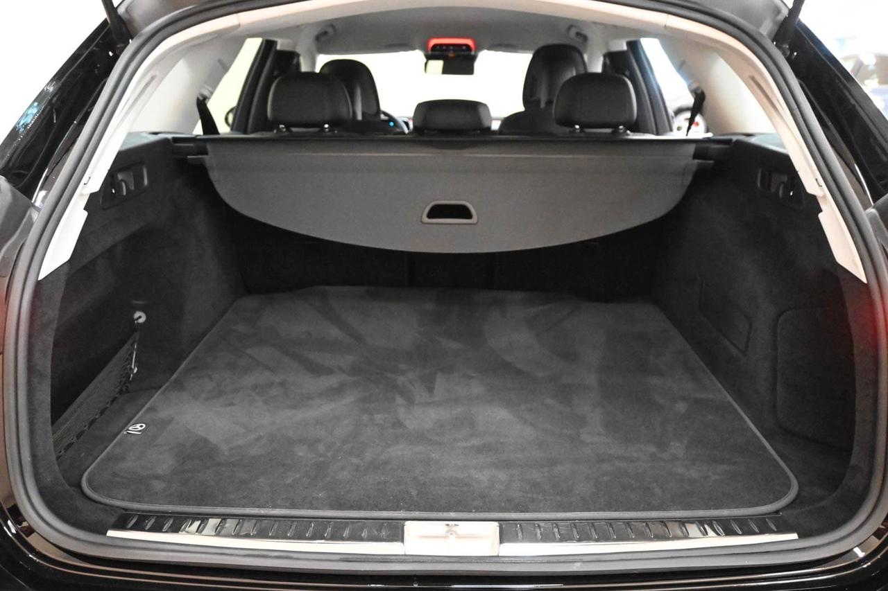 MERCEDES Classe E (W/S214) E 220 d Mild hybri...