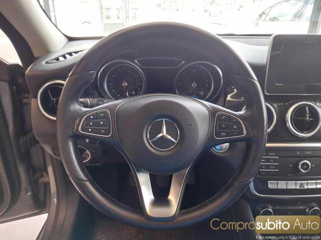 MERCEDES-BENZ CLA 180 d Automatic (Garanzia 12 Mesi)