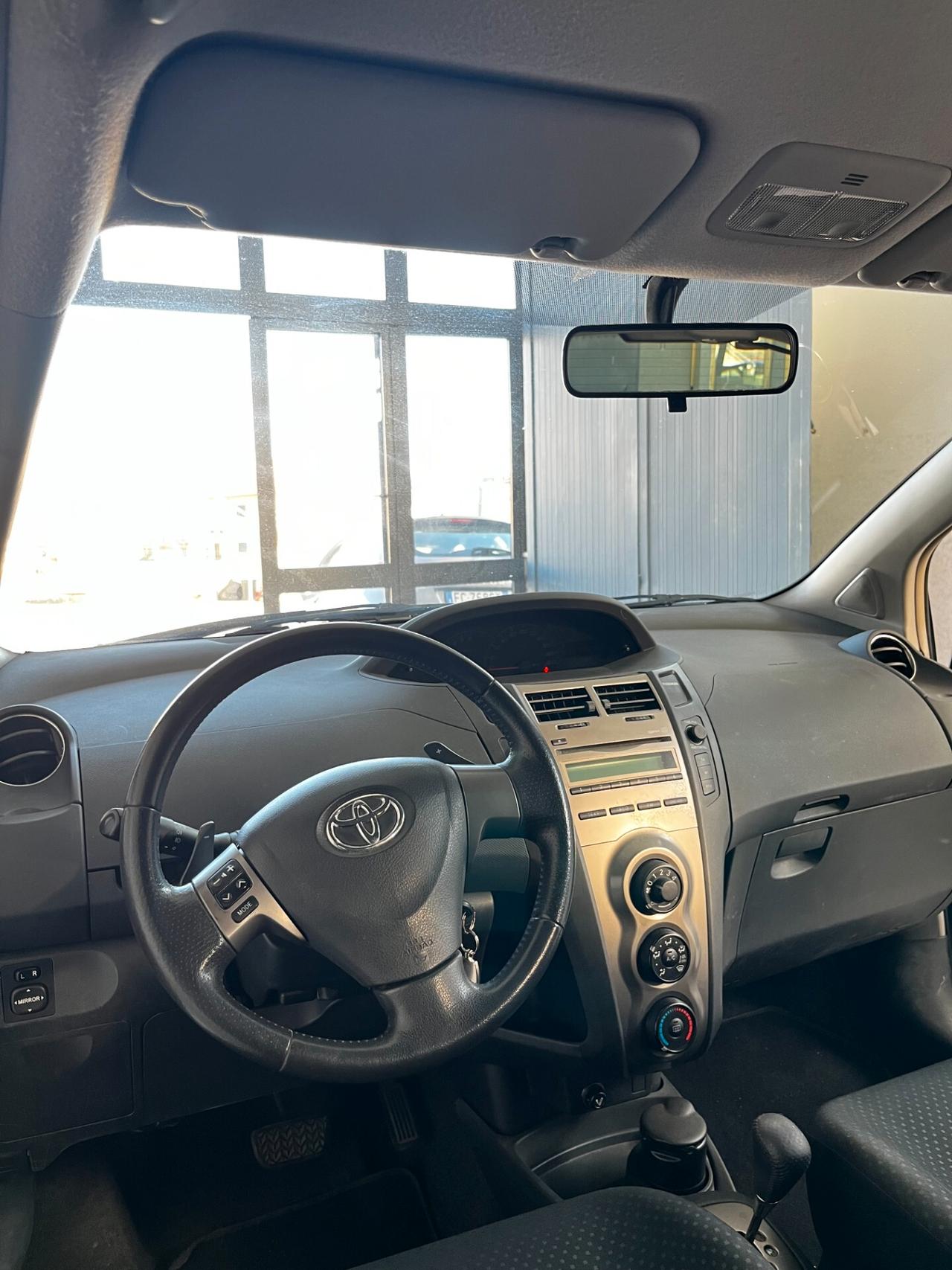 TOYOTA YARIS 1.3 5 porte M-MT S