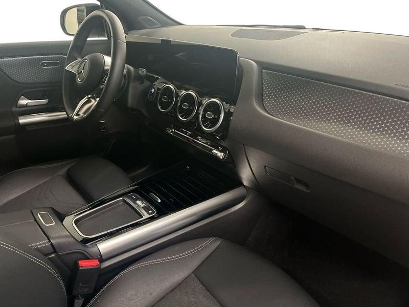 Mercedes-Benz GLA 180 d Automatic Business Extra