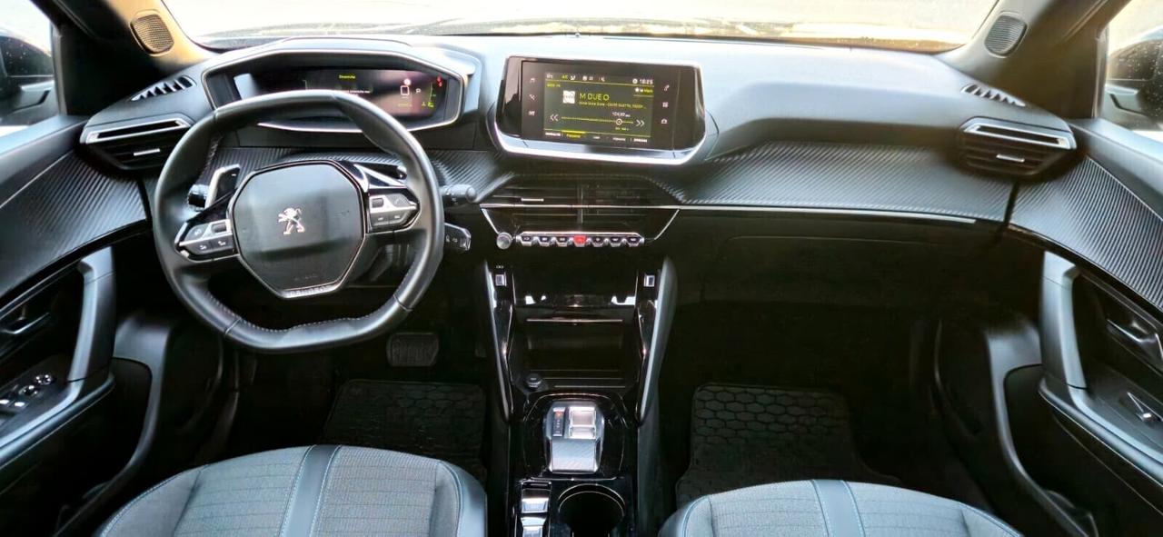 Peugeot 2008 N1 130cv Allure (IVA ESPOSTA 22%)