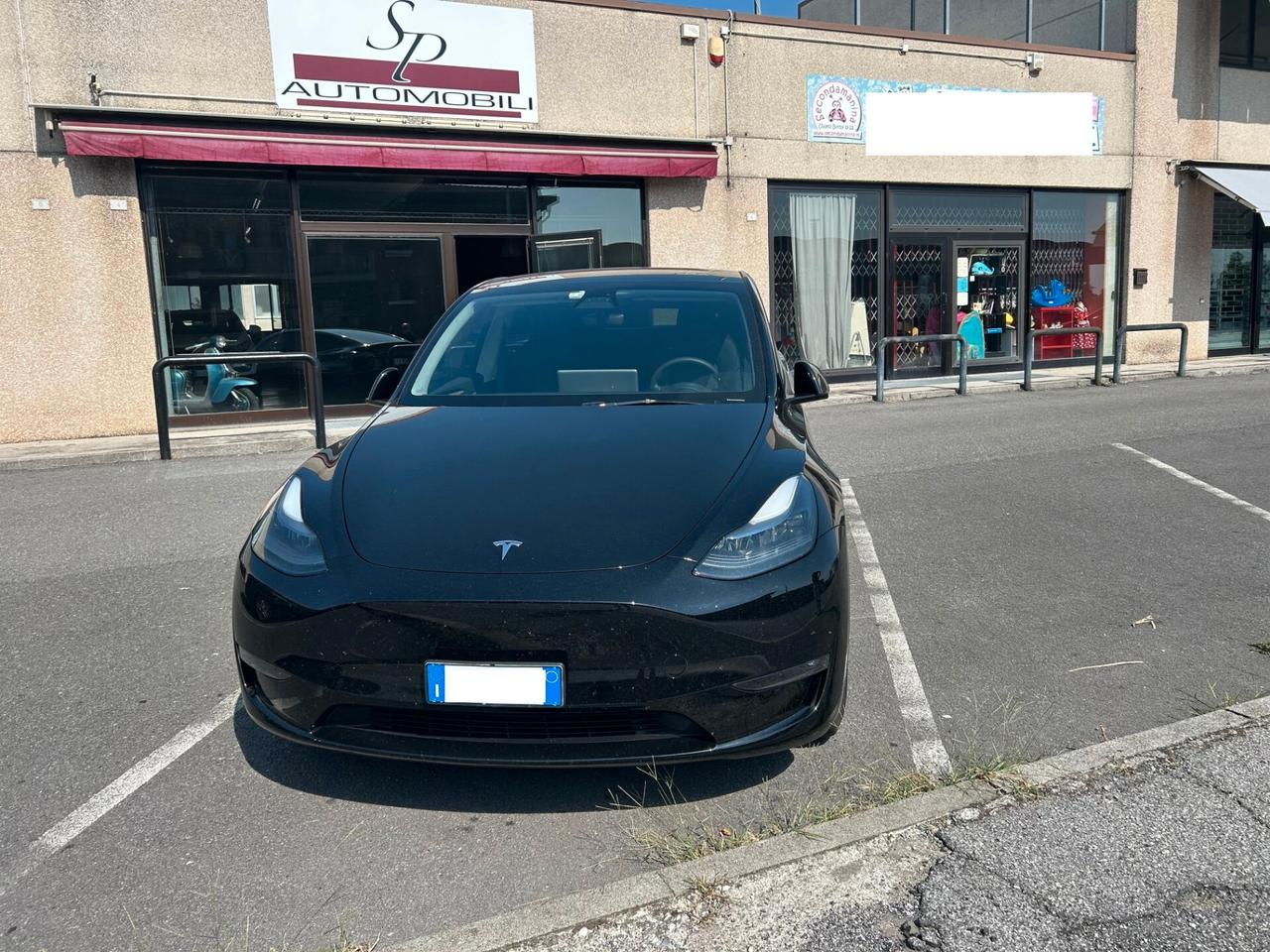 Tesla Model Y Long Range Dual Motor AWD Boost Acceleration unico proprietario
