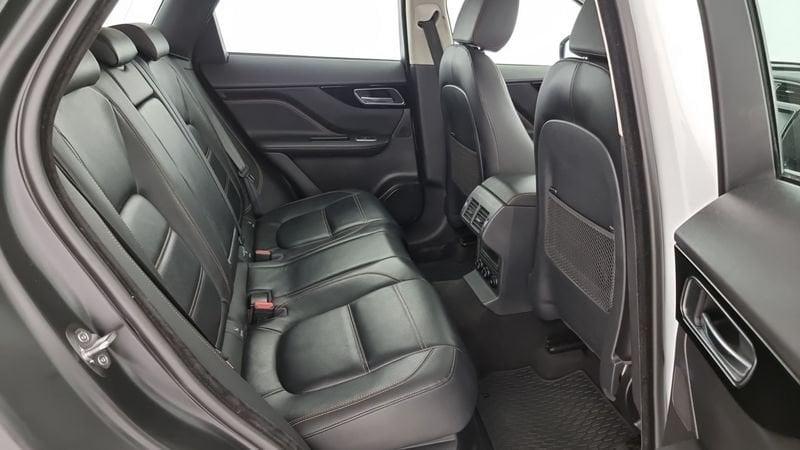 Jaguar F-Pace 2.0 D 180 CV AWD aut. Prestige N1 Autocarro