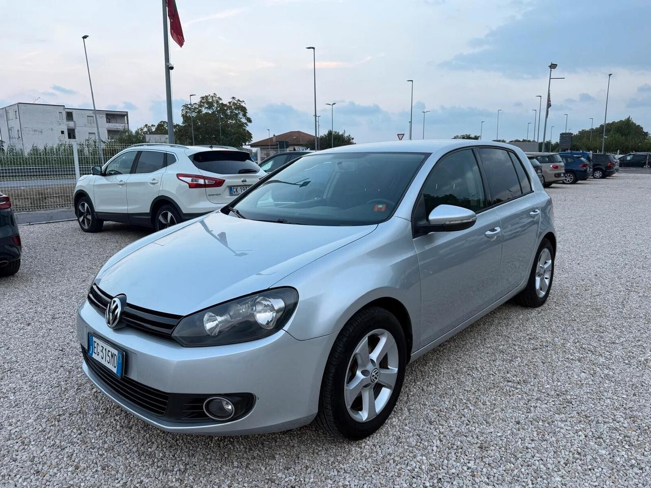 Volkswagen Golf Var. 1.2 TSI DSG Comfortline