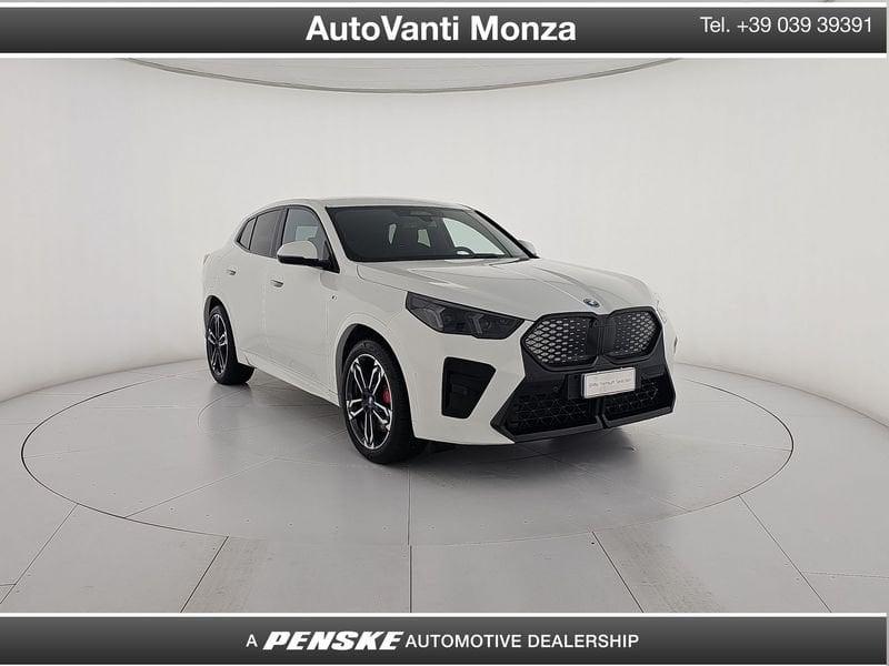 BMW iX2 eDrive 20 M Sport Pro