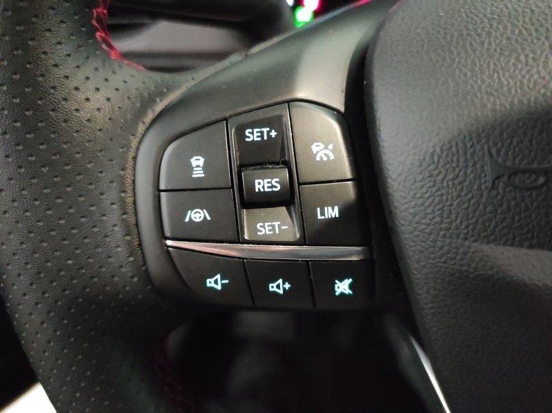 FORD Focus 4ª serie - Focus 1.5 EcoBlue 115 CV automatico 5p. ST-Line