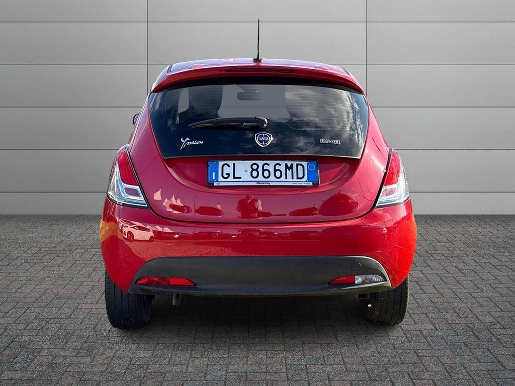 Lancia Ypsilon 1.0 hybrid Silver s&s 70cv