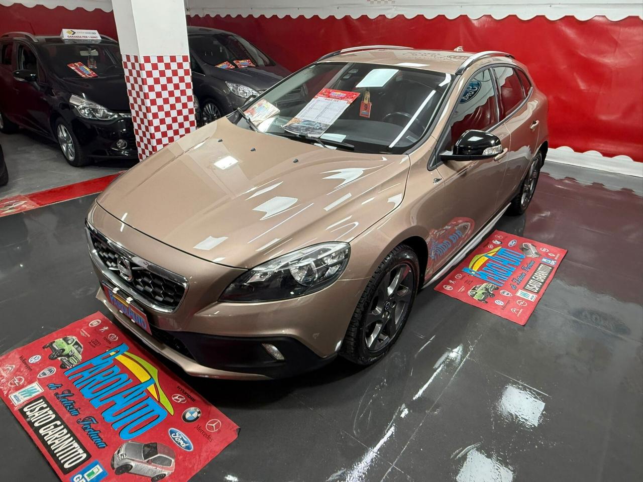 Volvo V40 Cross Country D2 1.6 114cv - 2014