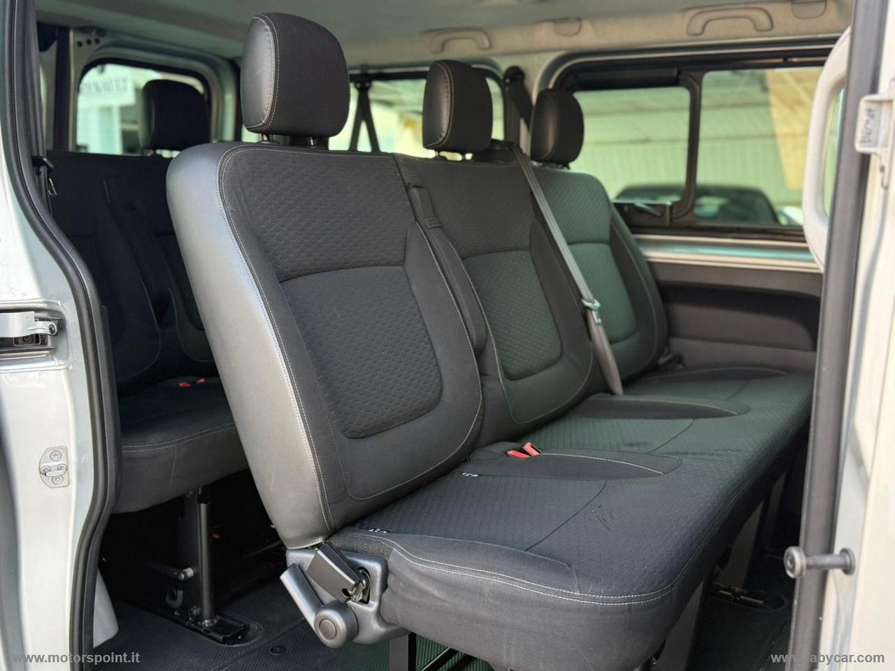 Vivaro 27 1.6 BiT. EcoF. PC-TN Combi