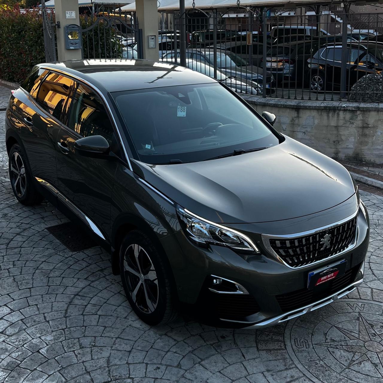 Peugeot 3008 1.6 BlueHdi 120 Cv EAT6 allestimento Allure, UNICO PROPRIETARIO