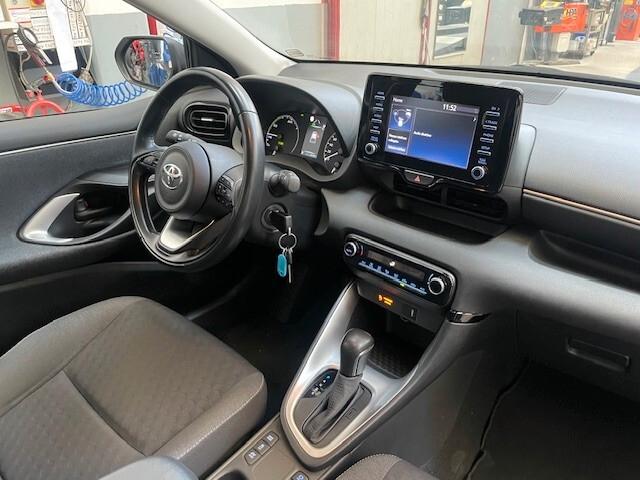 Toyota Yaris 1.5 Hybrid 5 porte Business
