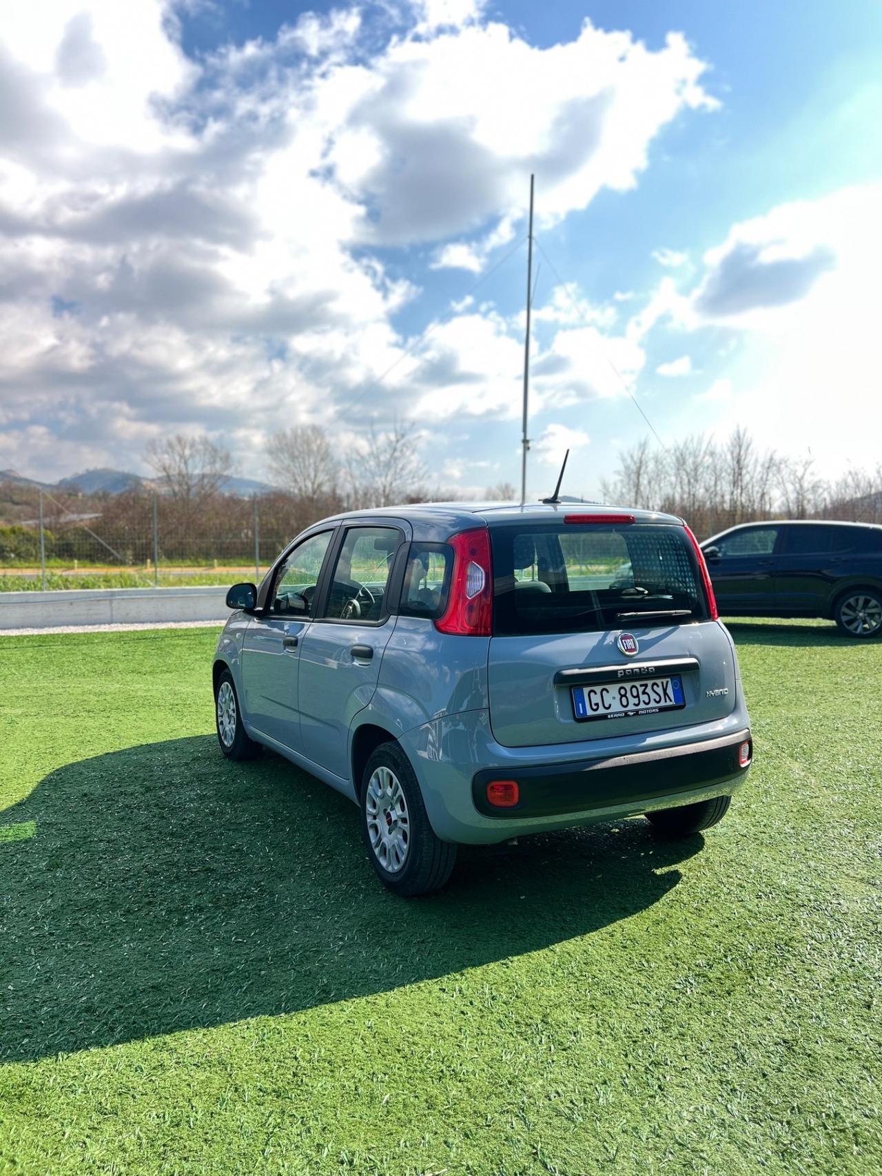 Fiat Panda 1.0 FireFly S&S Hybrid Launch Edition