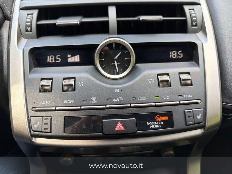 Lexus NX NX 300h 2.5 F Sport 4wd cvt