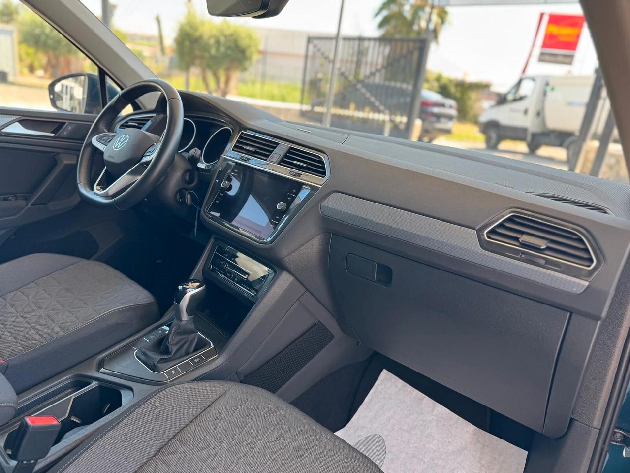 Volkswagen Tiguan 2.0 TDI 150 CV SCR DSG Elegance
