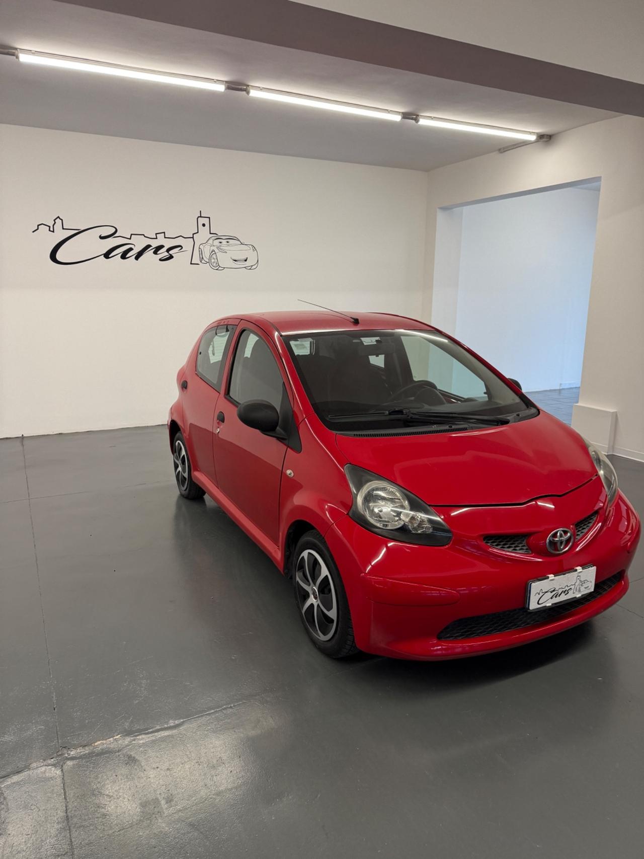 Toyota Aygo 1.0 12V VVT-i 5 porte