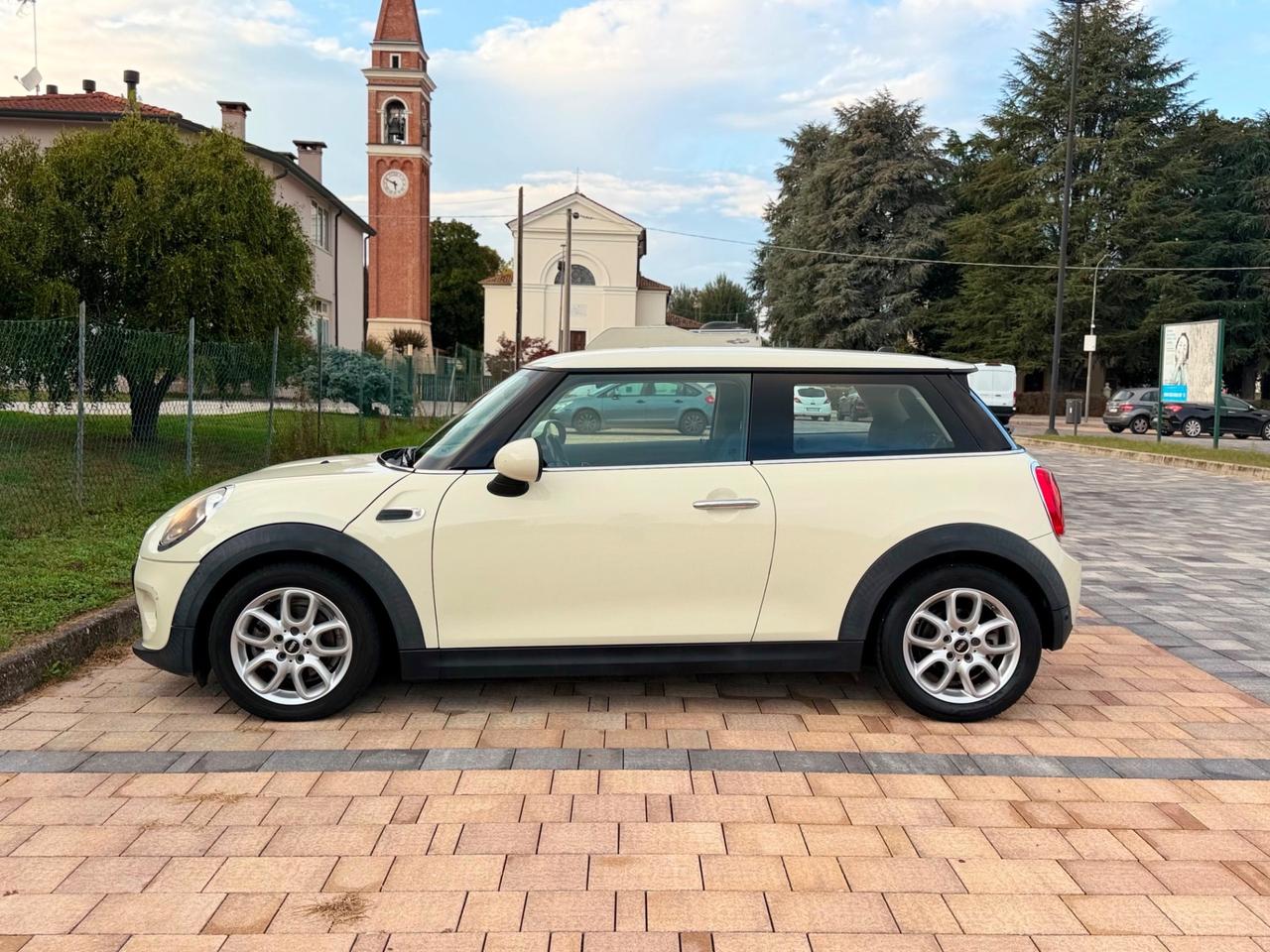 Mini 1.5 Cooper D Hype 5 porte neopatentati