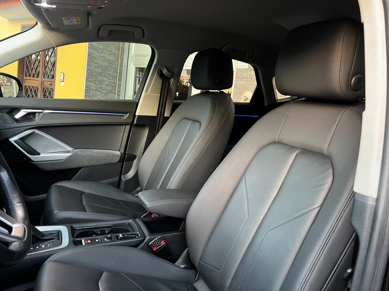 Audi Q3 SPB 40 TDI Quattro S tronic S Line-MATRIX