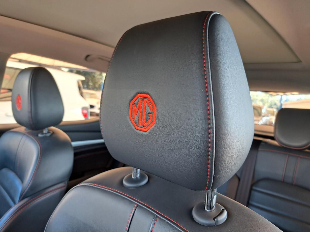 MG ZS 1.0 T-GDI Luxury 82