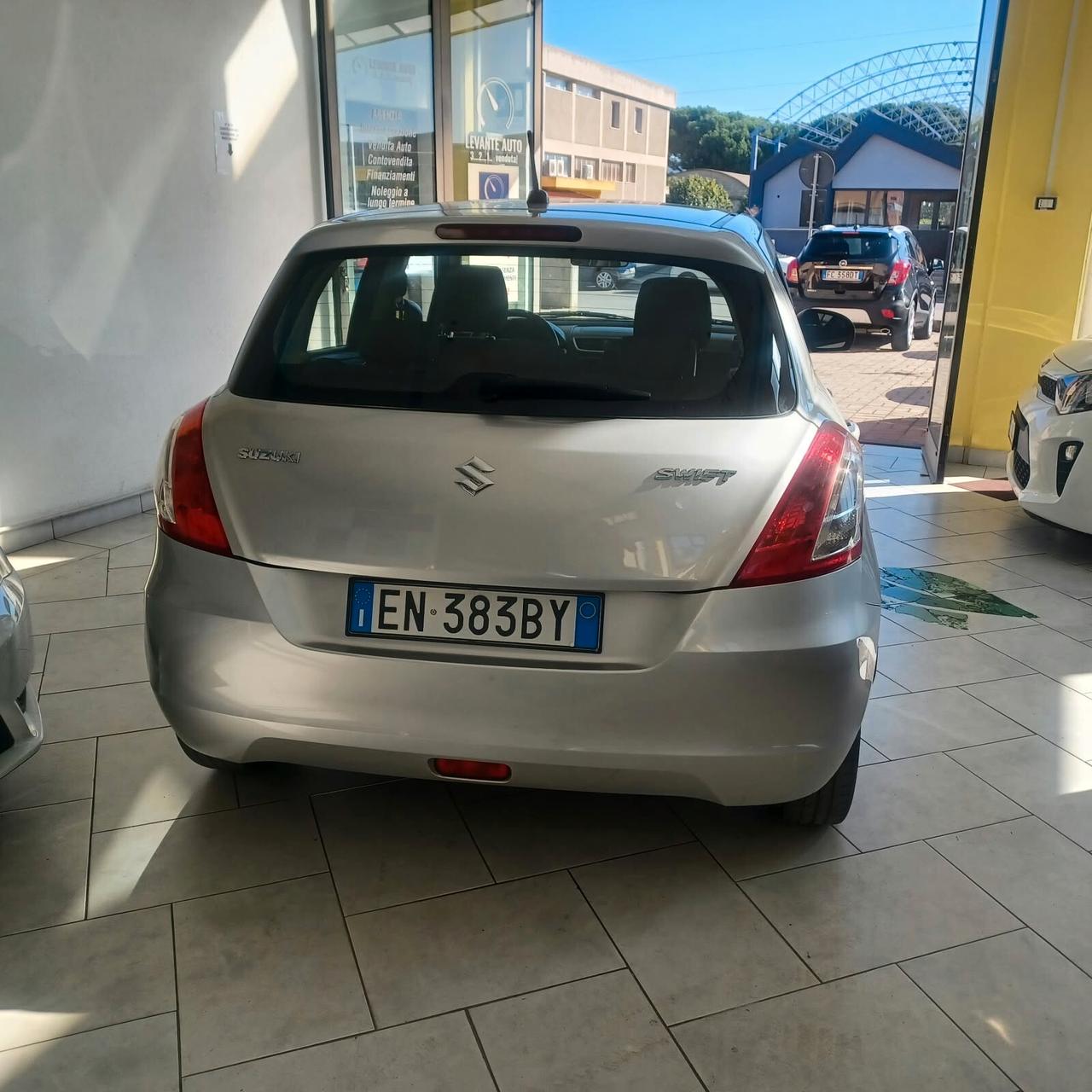 80.568KM SWIFT 1.2 NEOPATENTATI PERFETTA