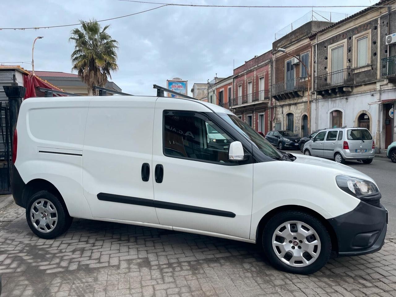 Fiat Doblò 1.6 MJT 105CV PL-TN Cargo Maxi Lamierato SX