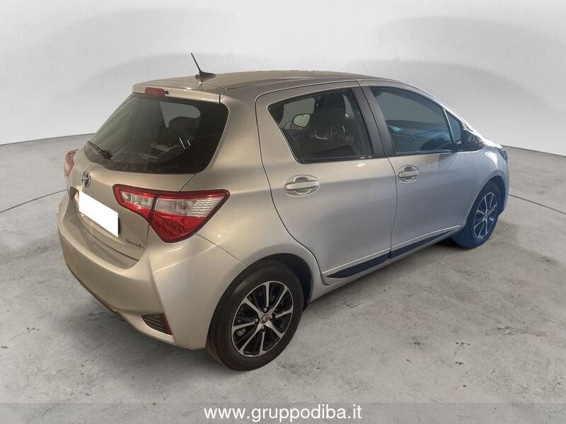 Toyota Yaris III 2017 5p Benzina 5p 1.5h Active Plus