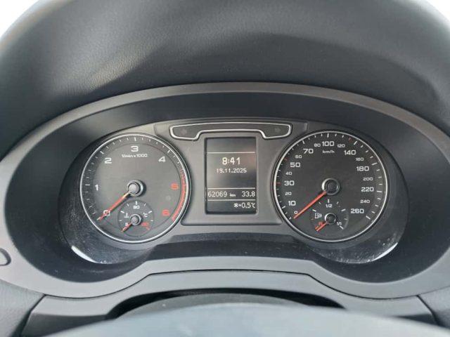 AUDI Q3 2.0 TDI quattro Business