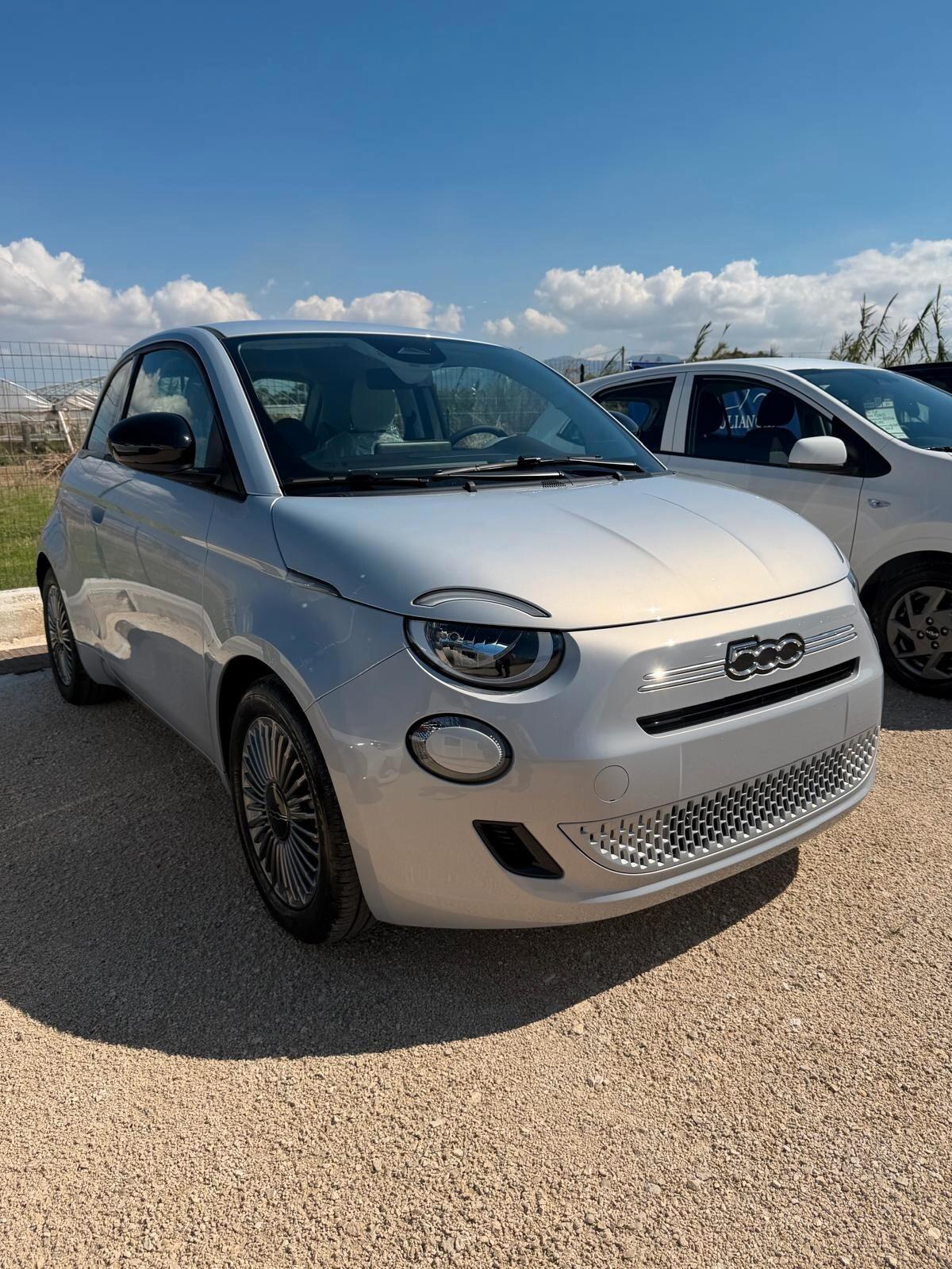 Fiat 500 Icon Hybrid