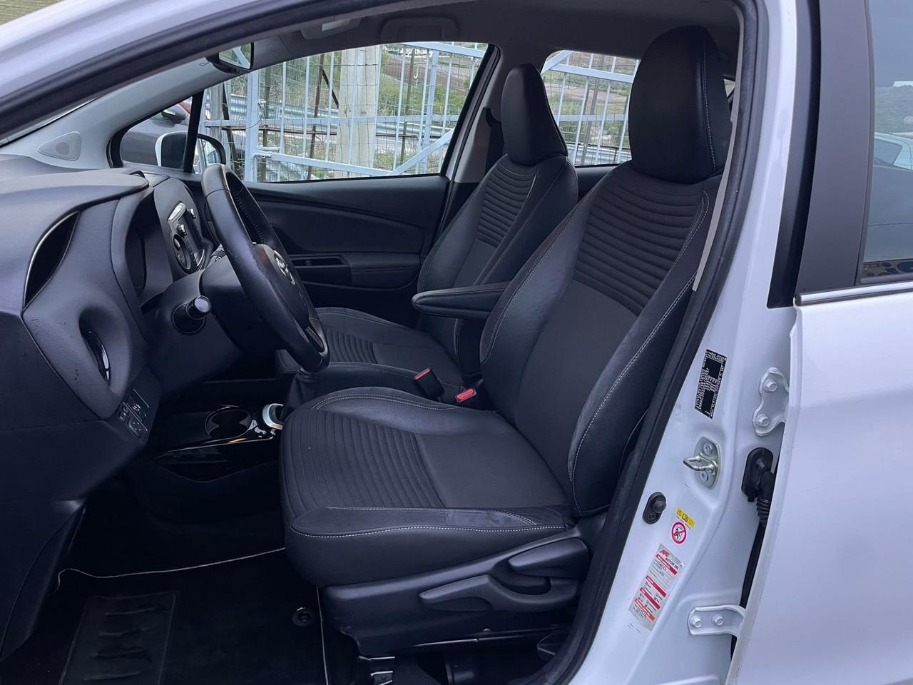 Toyota Yaris 1.4 D-4D 5 porte Lounge