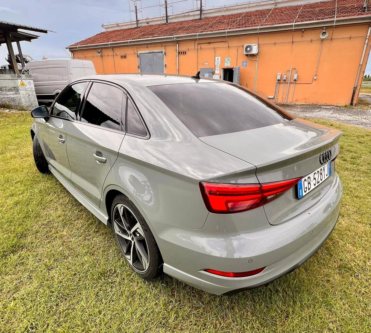 Audi A3 Sedan 30 TDI Business