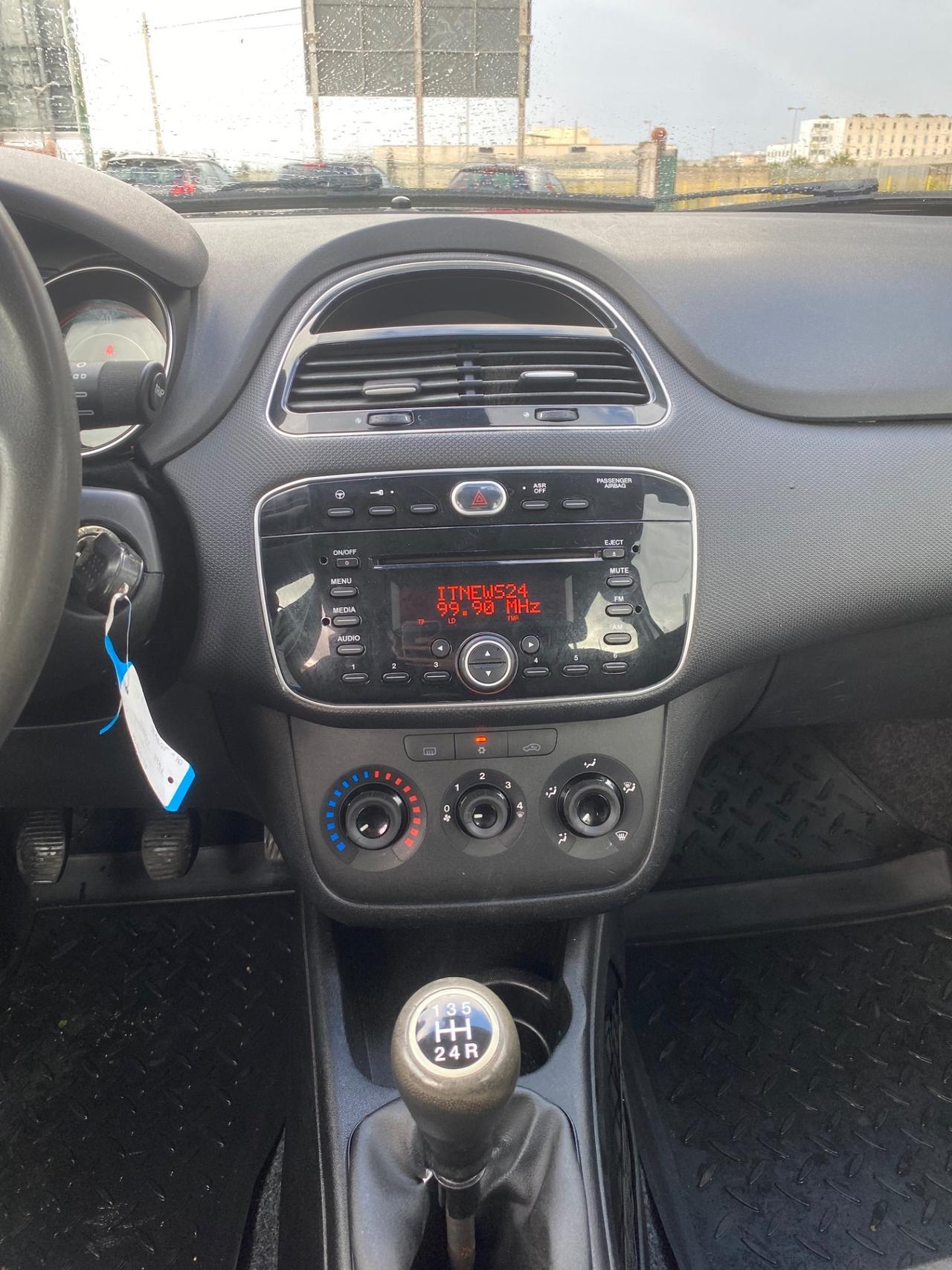 Fiat Punto 1.3 MJT II 85CV PASSAGGIO E 12 MESI GARANZIA