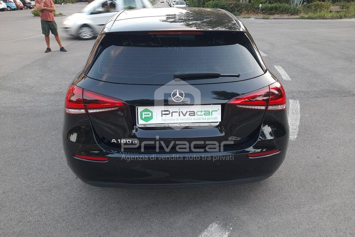 MERCEDES A 180 d Automatic Business Extra