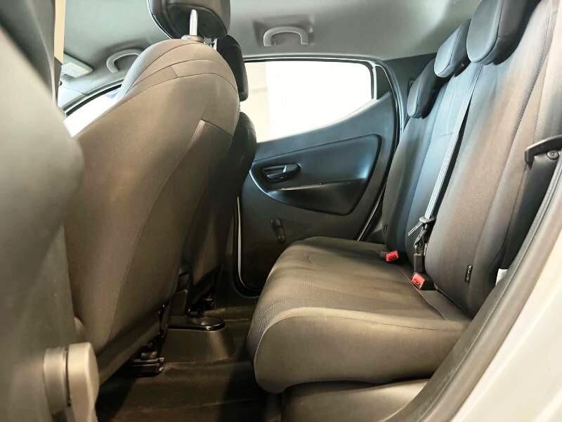 Lancia Ypsilon 1.2 69 CV Gold