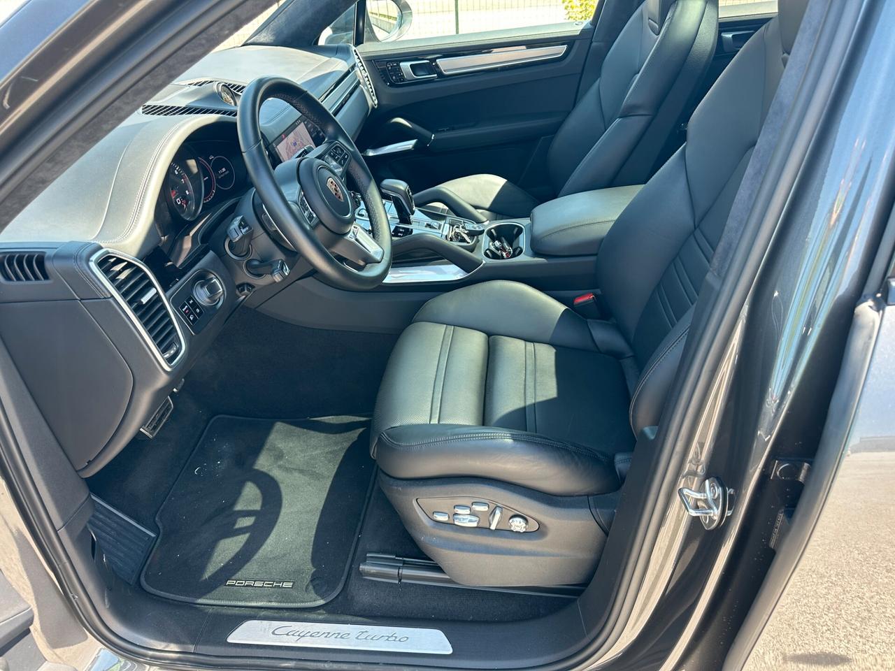 Porsche Cayenne Coupé 4.0 V8 Turbo