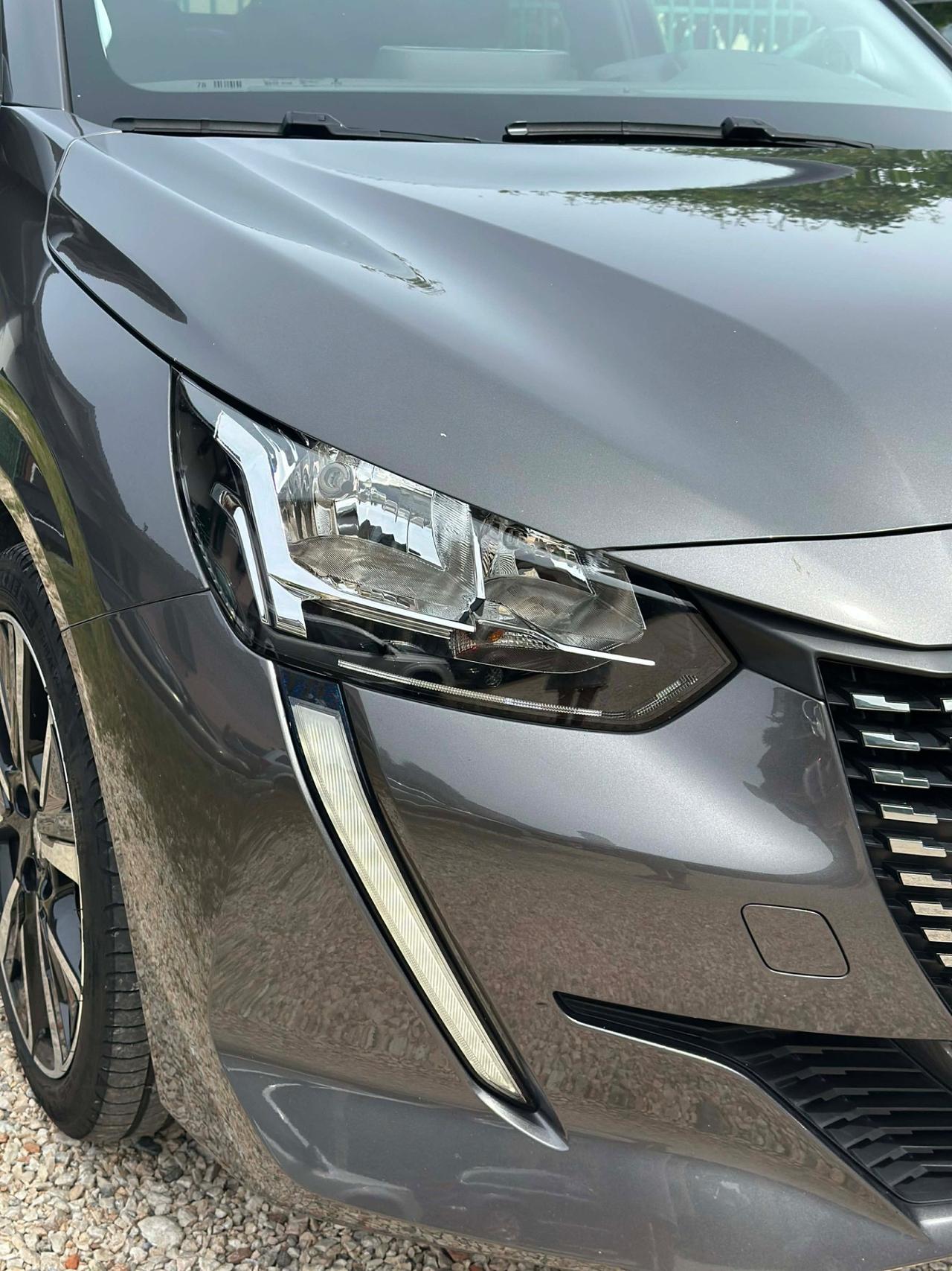 Peugeot 208 100 5P AUTOMATICA ALLURE NAVI 3D COCKPIT FULLOPT