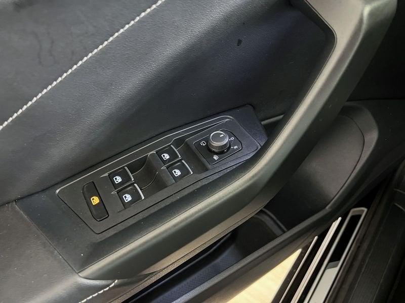 Volkswagen T-Roc T-Roc 1.5 tsi R-Line