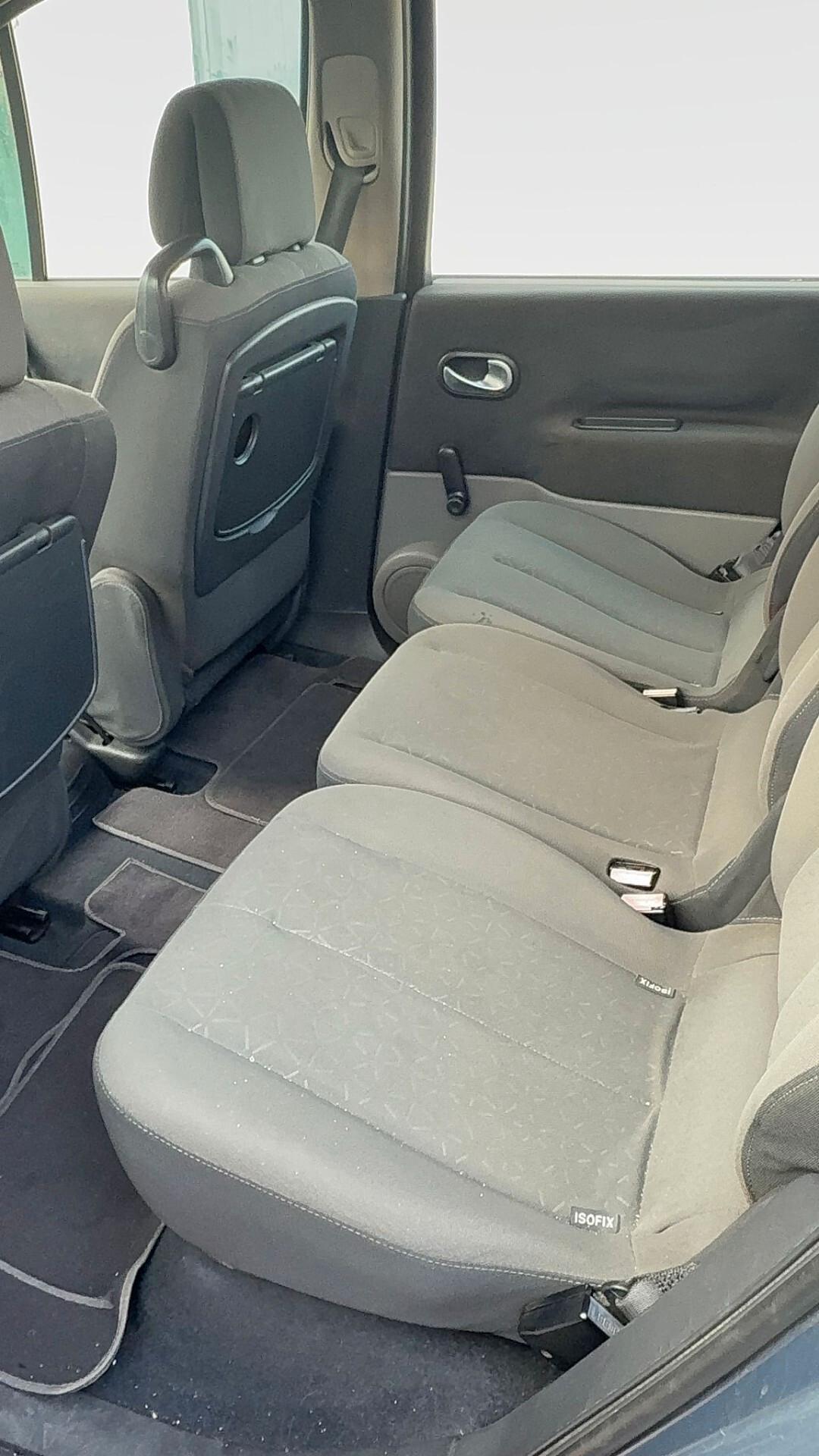 Renault Scenic 1.5 dCi/