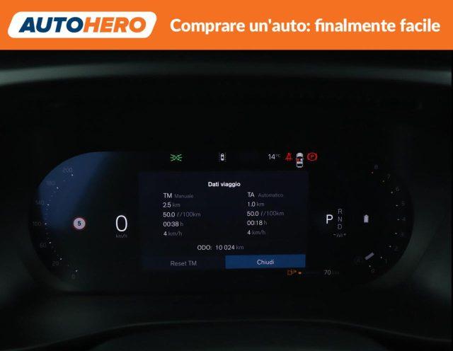 VOLVO XC40 B3 automatico Essential
