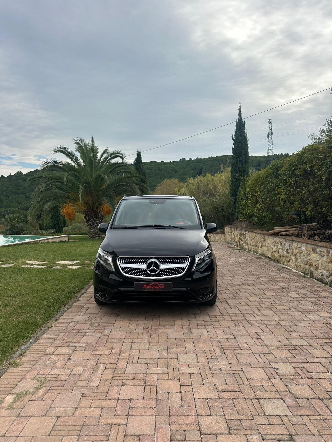Mercedes Benz