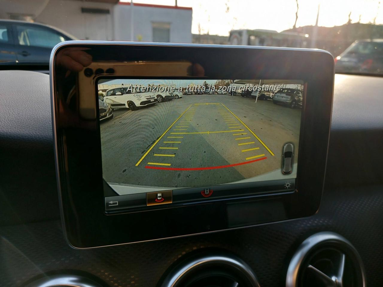 Mercedes-benz A 180 d Sport tenuta in maniera maniacale r 18 led pelle