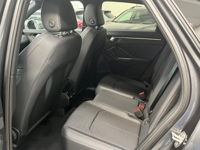 AUDI Q3 SPB 40 TDI quattro S tronic Identity Black S Line