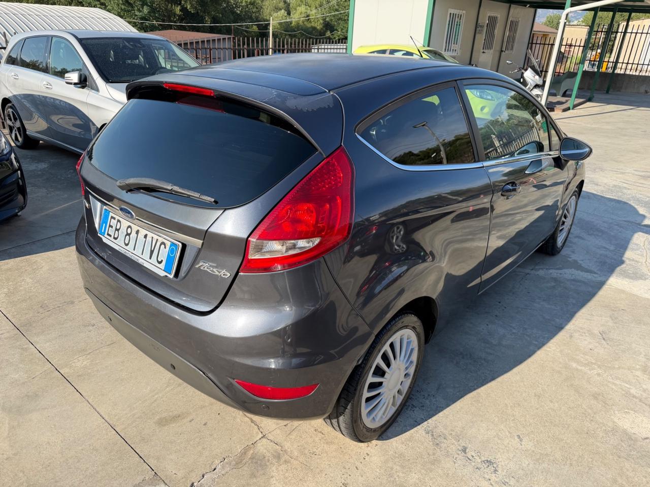 Ford Fiesta 1.4 TDCi 70CV Titanium