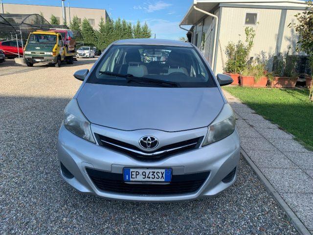 TOYOTA Yaris 1.0 5 porte Active