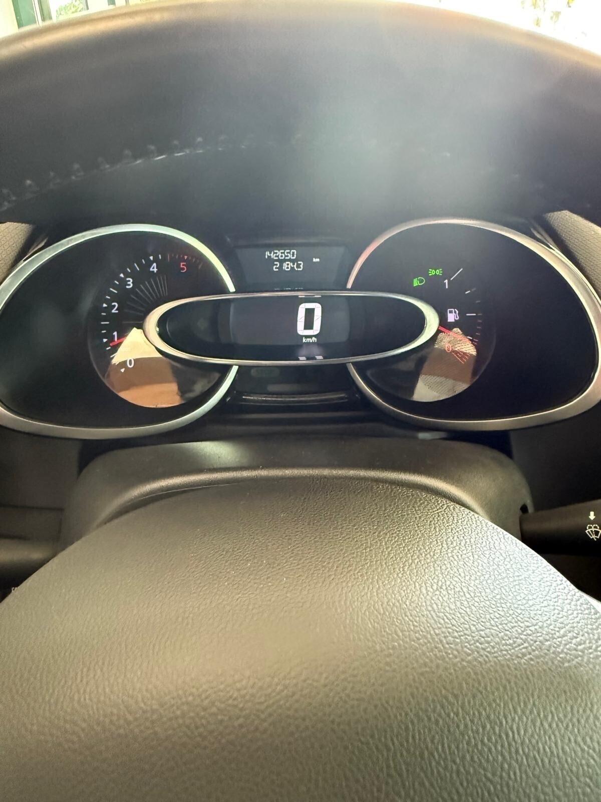 Renault Clio dCi 75CV Neopatentati