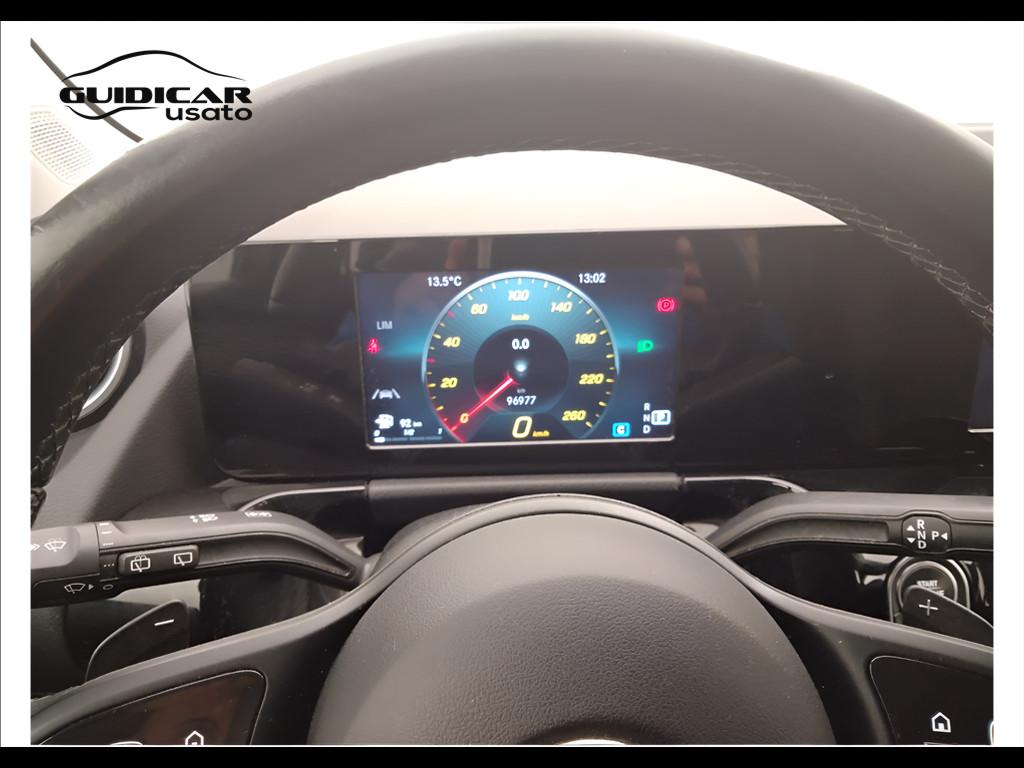 Mercedes-Benz Classe B - W247 2018 - B 180 d Sport auto