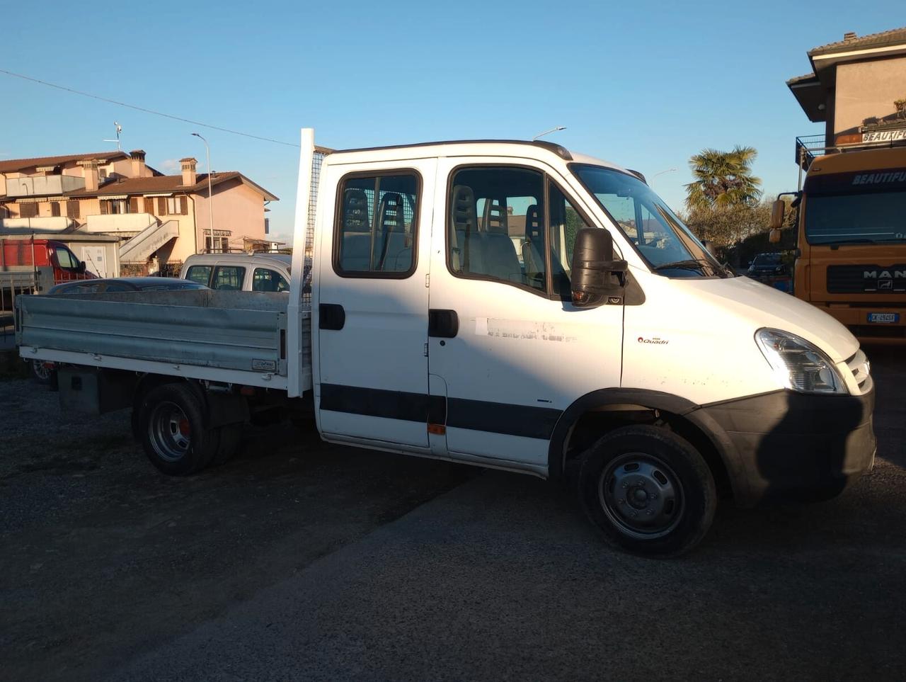 Iveco Daily 2.3 Mjet 35 Cassonato