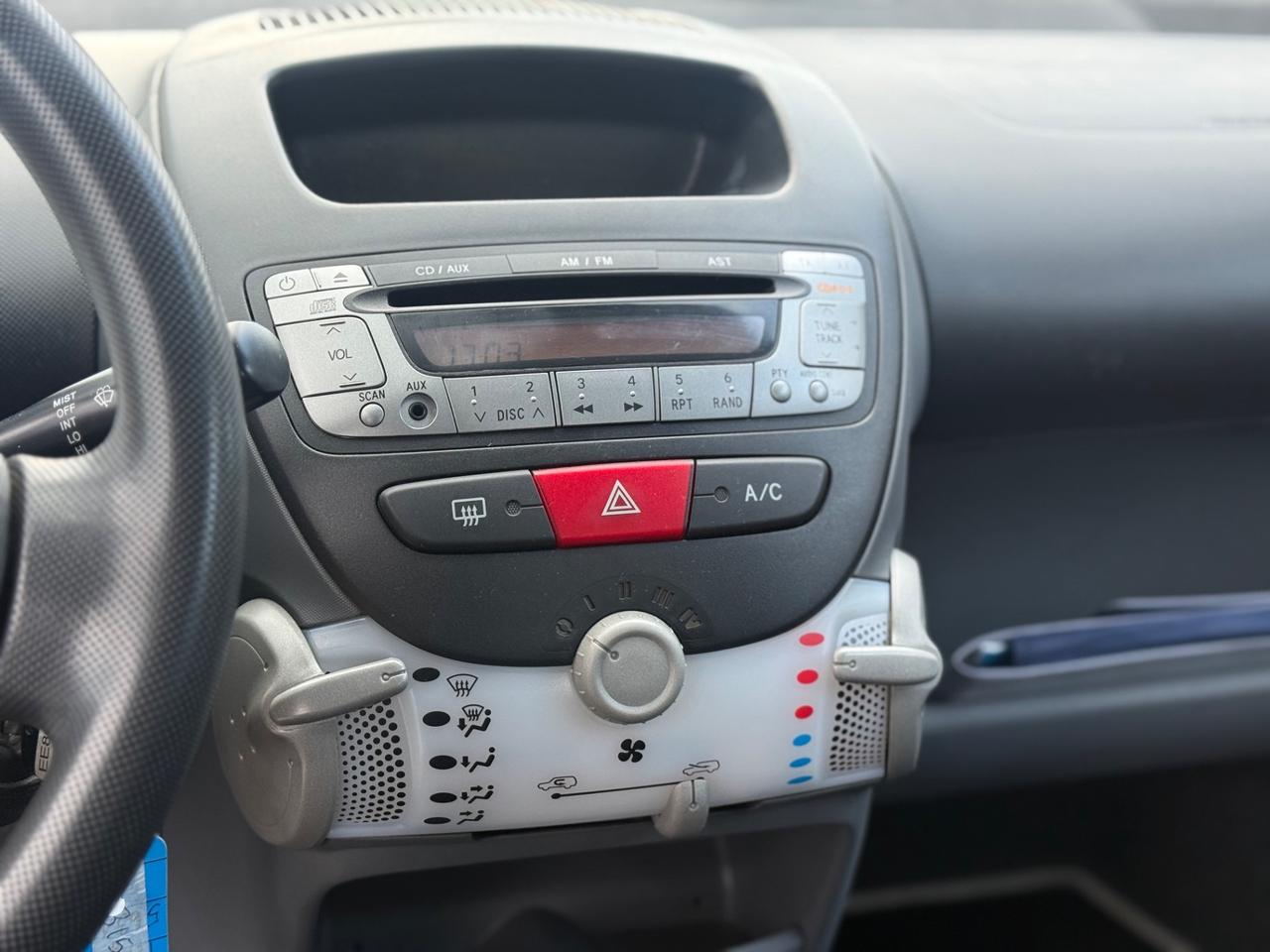 Peugeot 107 1.0 68CV Plaisir GARANTITA