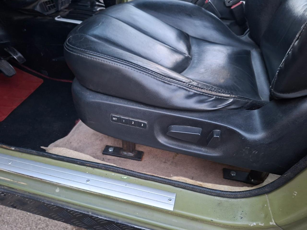 Suzuki SJ 410 SJ410 Cabriolet De Luxe