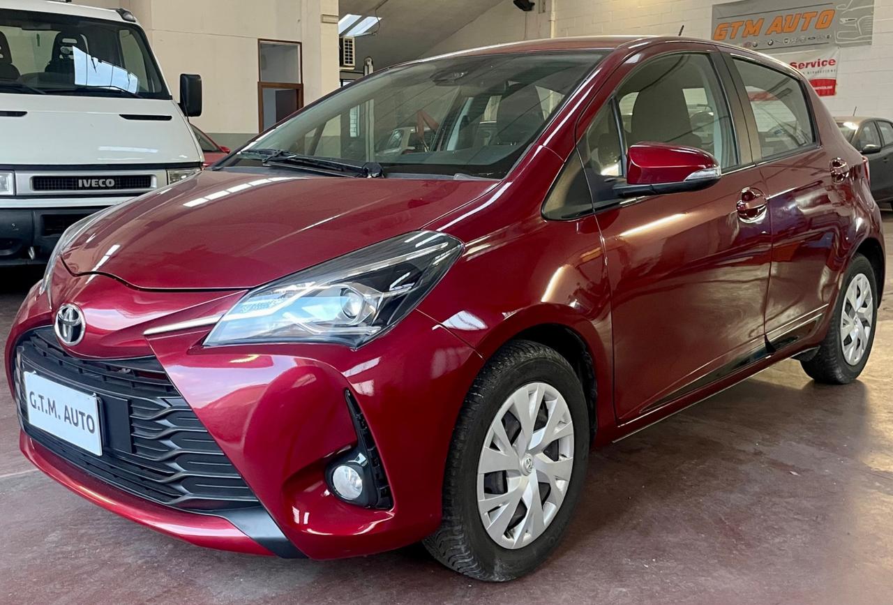 Toyota Yaris 1.0 5 porte Active per neopatentati