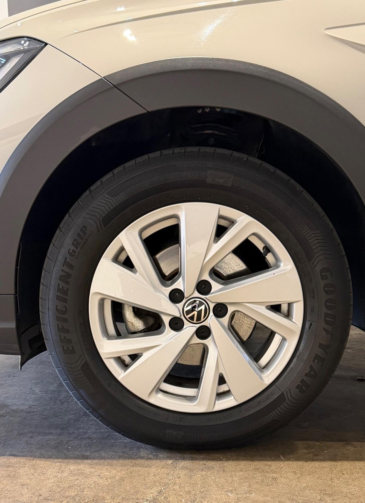 Volkswagen Taigo 1.0 Tsi 95CV Life Fari Led